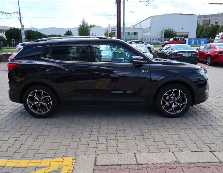 SsangYong Korando SUV 1,5 l 120 kw