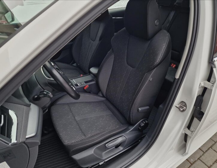 Škoda Octavia Kombi 2,0 l 85 kw