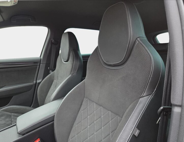 Škoda Superb Kombi 2,0 l 110 kw