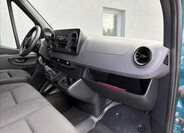Mercedes-Benz Sprinter 12