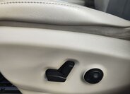 Chrysler Pacifica MPV 3,6 l 214 kw