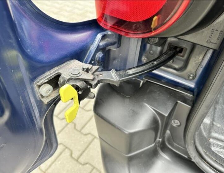 Peugeot Partner Skříň 1,5 l 75 kw