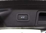 Land Rover Range Rover Velar 13