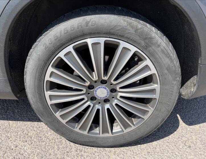 Mercedes-Benz GLC 37