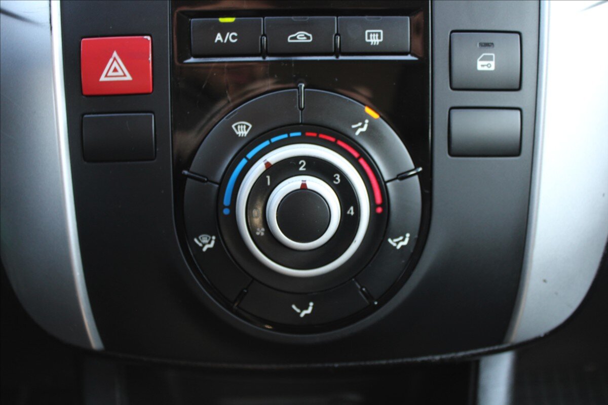 KIA Venga Hatchback 1,6 l 91 kw