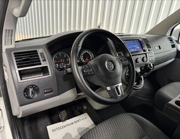 Volkswagen Transporter 16