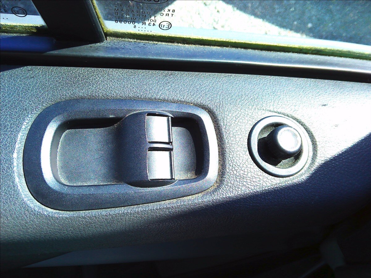 Ford Transit MPV 2,2 l 74 kw