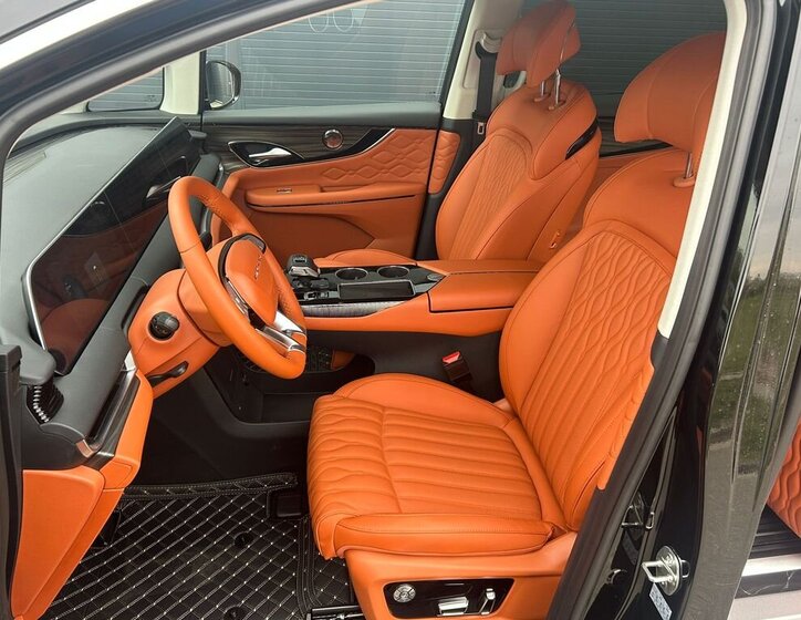 Dongfeng Ostatní MPV 1,5 l 255 kw