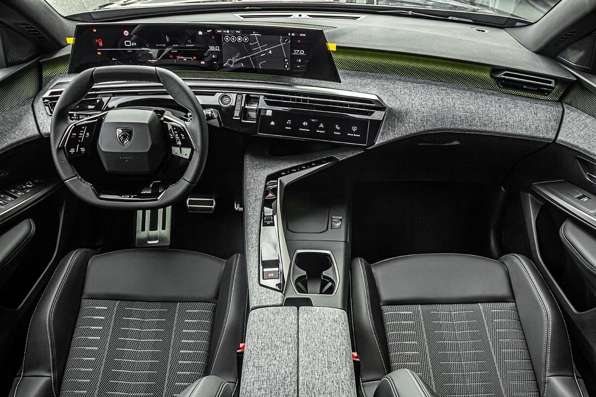 Peugeot 5008 SUV / Terénní 1,2 l 107 kw