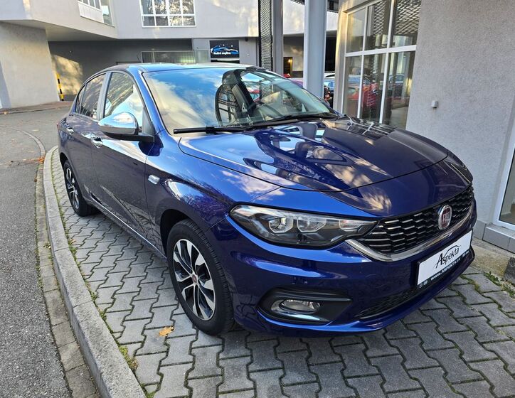 Fiat Tipo 8