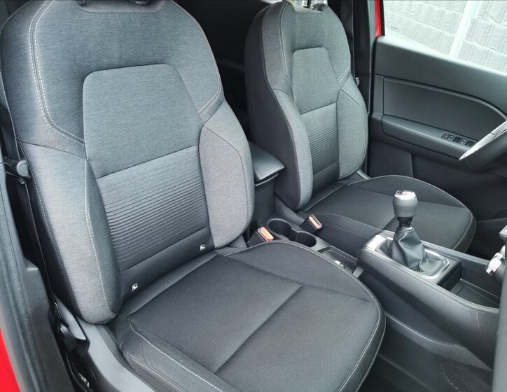 Renault Captur SUV 999,0 74 kw