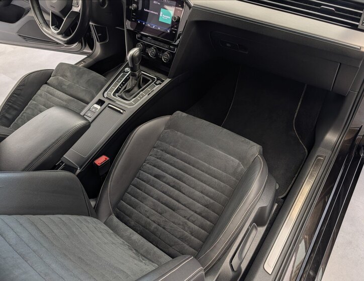 Volkswagen Passat Kombi 2,0 l 140 kw