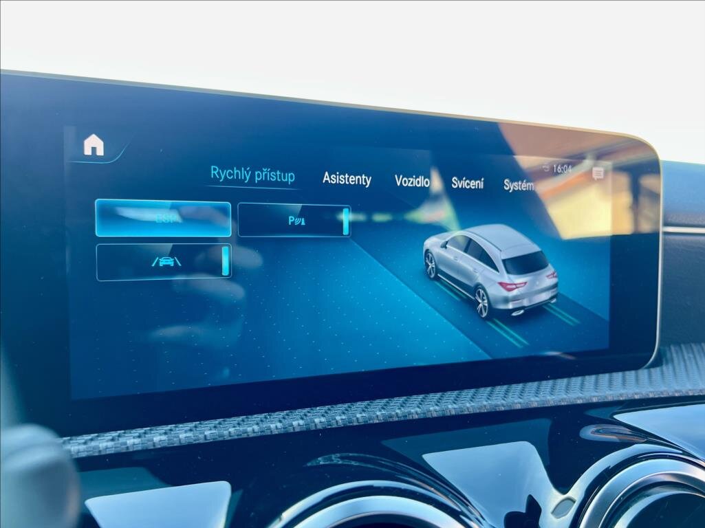 Mercedes-Benz CLA Kombi 1,5 l 85 kw