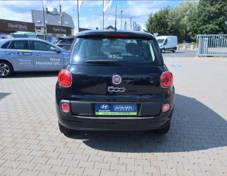 Fiat 500L 6