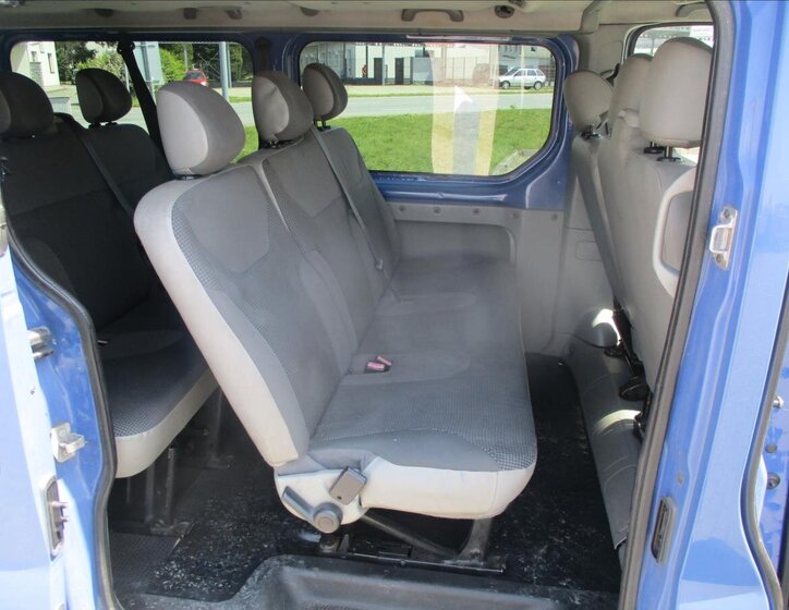 Opel Vivaro Kombi 2,0 l 84 kw