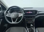 Volkswagen T-Cross 5