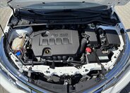 Toyota Corolla Sedan / Limuzína 1,6 l 97 kw