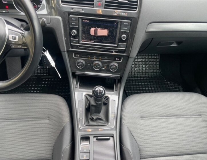 Volkswagen Golf Kombi 1,6 l 85 kw