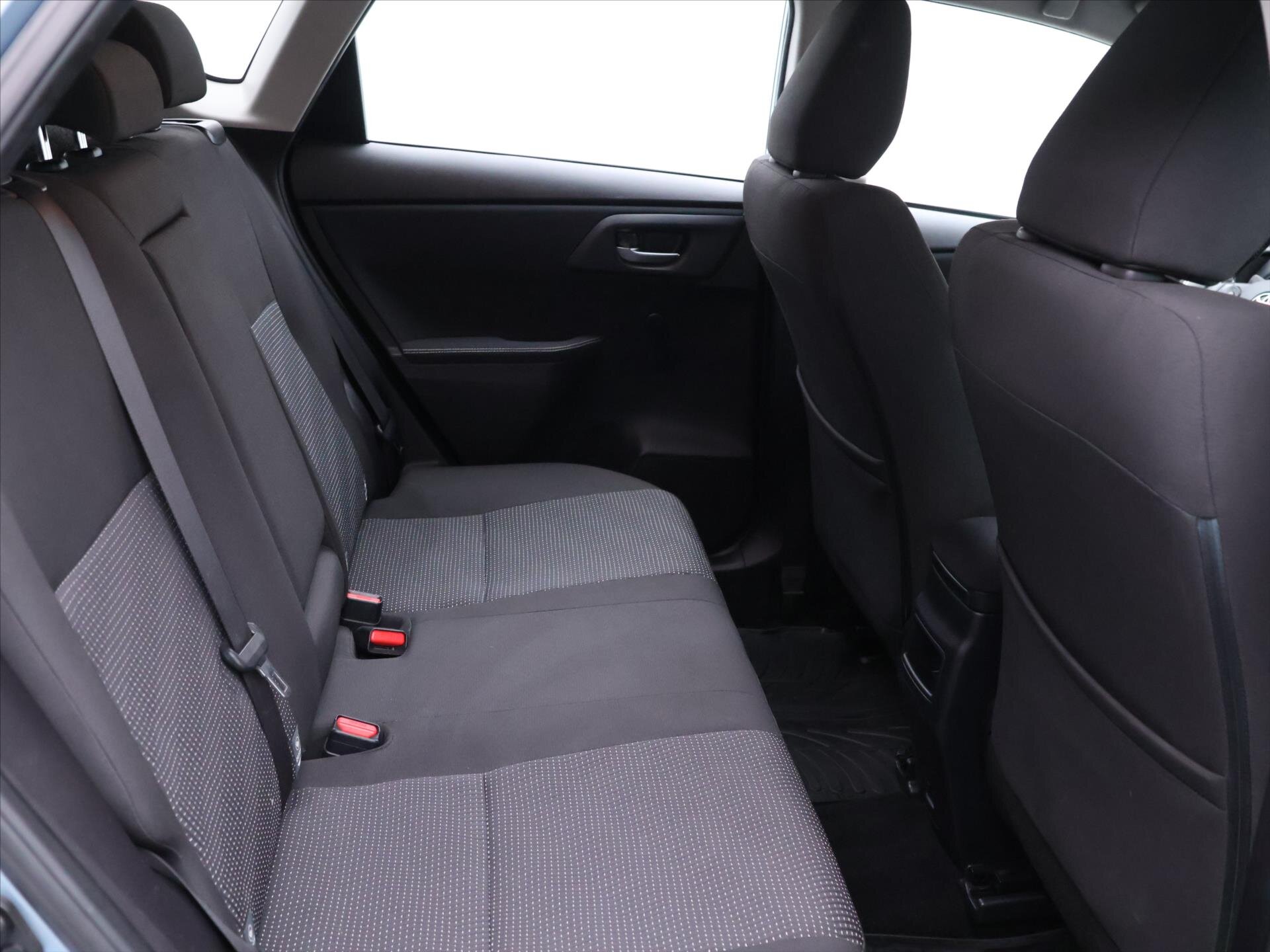 Toyota Auris Hatchback 1,3 l 73 kw