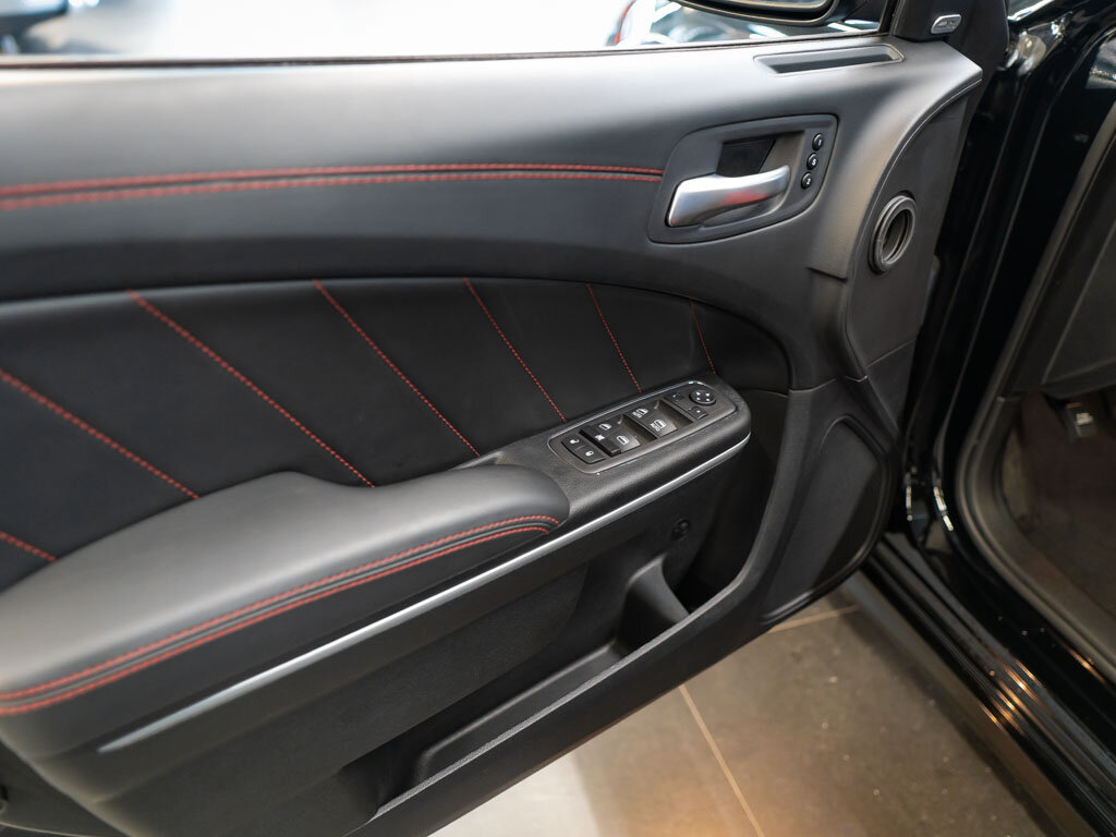 Dodge Charger Sedan 6,4 l 362 kw