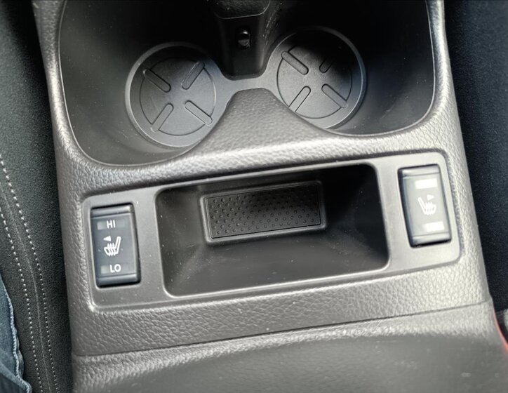 Nissan X-Trail SUV 1,6 l 120 kw