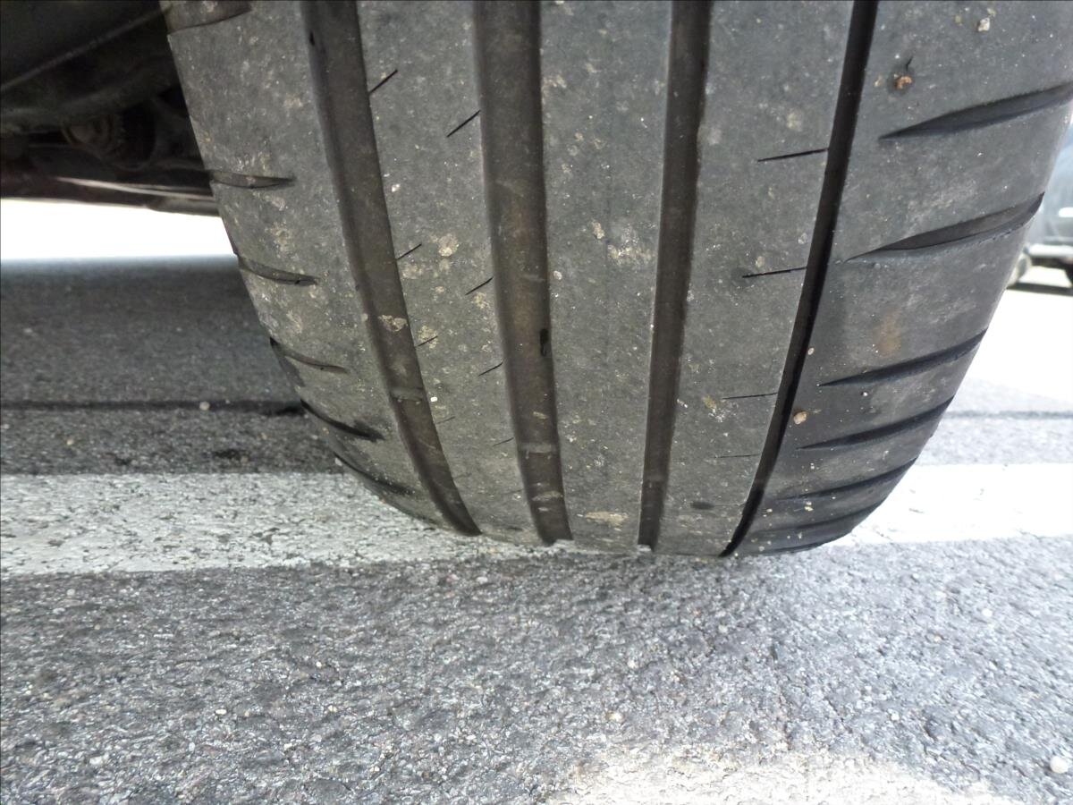 Subaru Legacy Kombi 2,0 l 121 kw