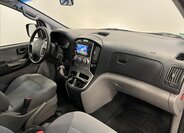 Hyundai H 1 MPV 2,5 l 125 kw