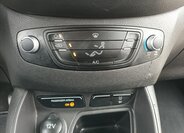 Ford Tourneo Courier MPV 1,5 l 55 kw