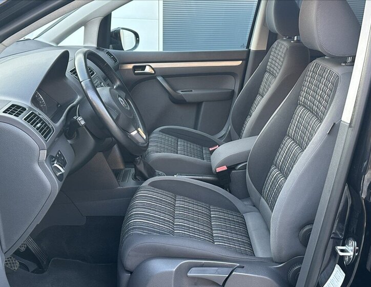 Volkswagen Touran MPV 1,4 l 103 kw