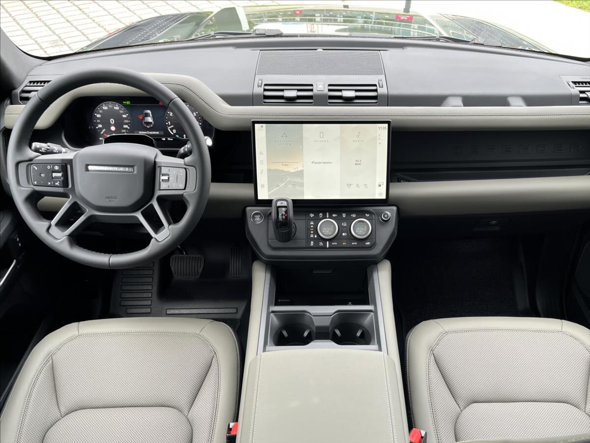 Land Rover Defender SUV / Terénní 5,0 l 313 kw