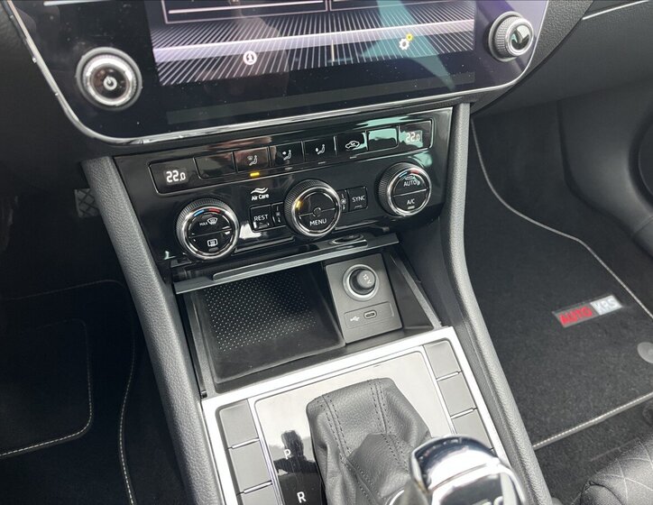 Škoda Superb Kombi 2,0 l 110 kw