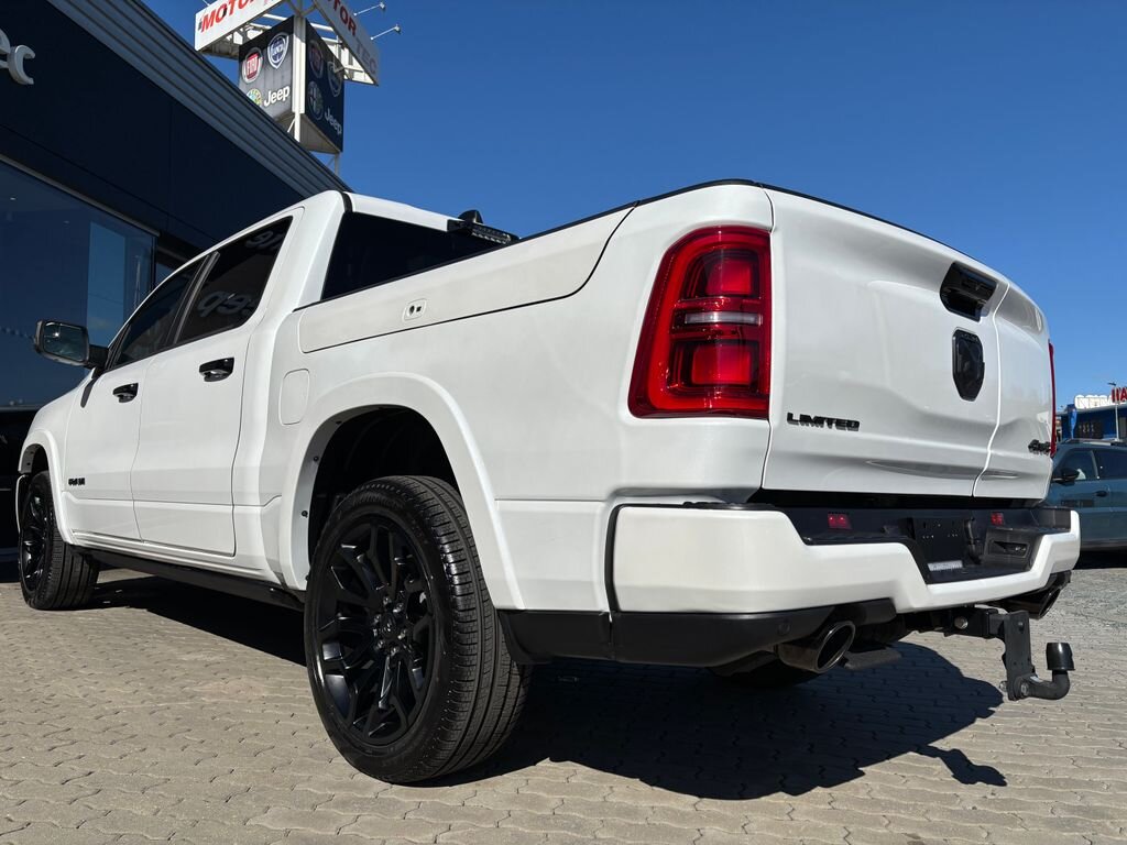 Dodge RAM Pick-up 3,0 l 403 kw