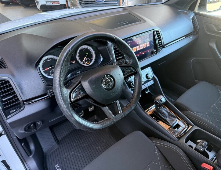 Škoda Karoq SUV / Terénní 2,0 l 140 kw