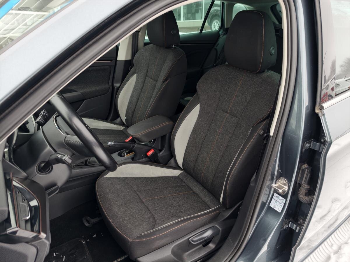 Škoda Scala Hatchback 999,0 81 kw