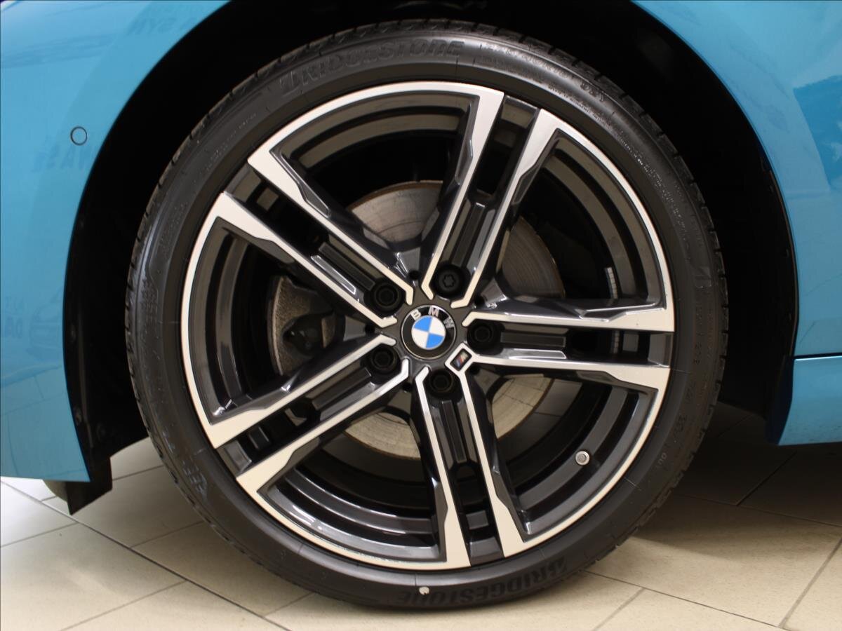 BMW Řada 2 Sedan / Limuzína 1,5 l 100 kw