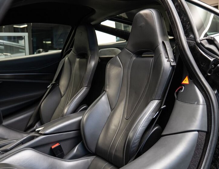 McLaren 720S Kupé 4,0 l 530 kw