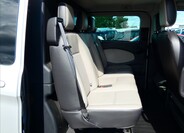 Ford Transit Custom 10