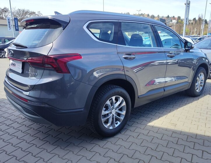 Hyundai Santa Fe SUV / Terénní 2,2 l 142 kw