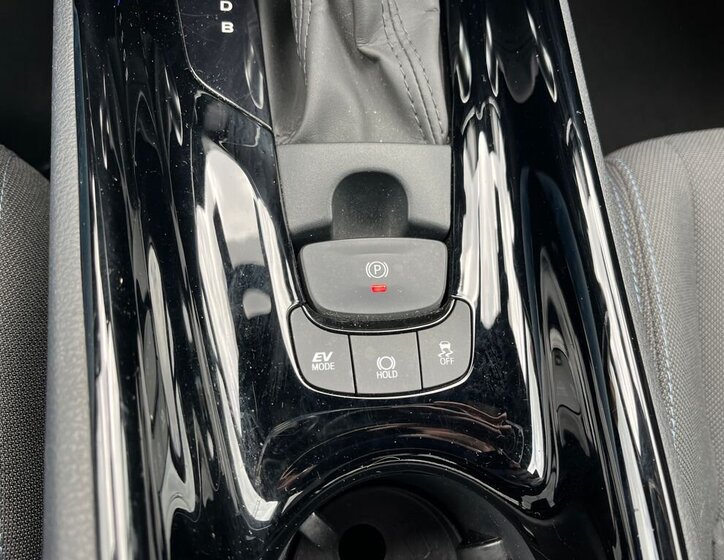 Toyota C-HR SUV / Terénní 1,8 l 72 kw