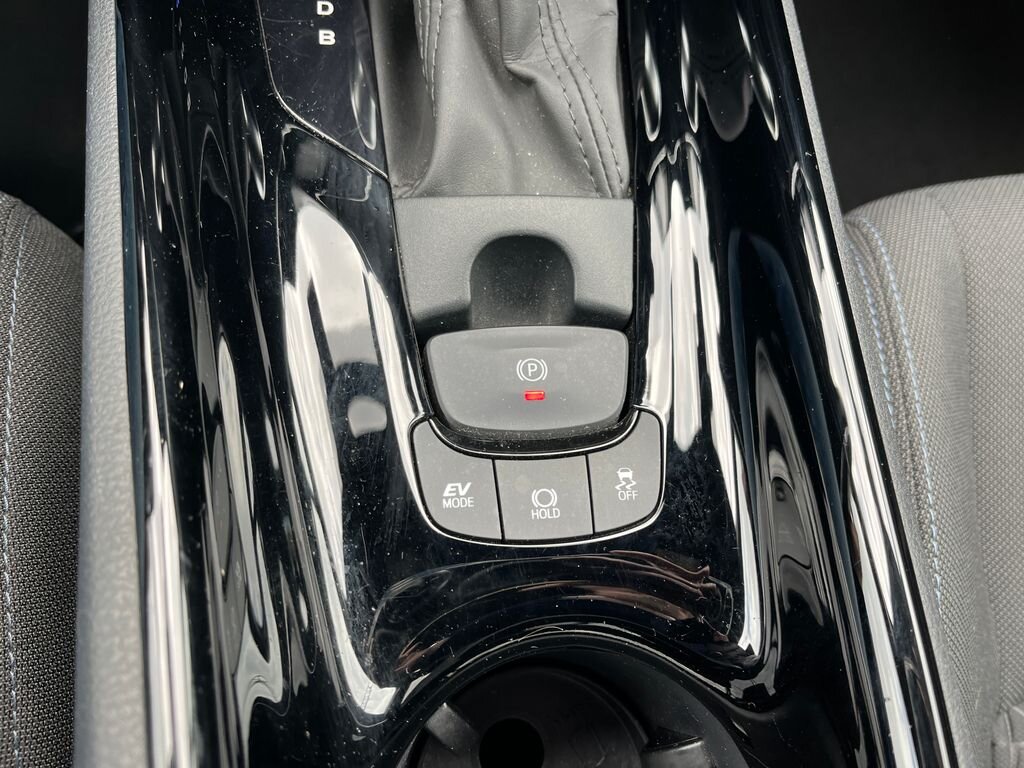 Toyota C-HR SUV / Terénní 1,8 l 72 kw