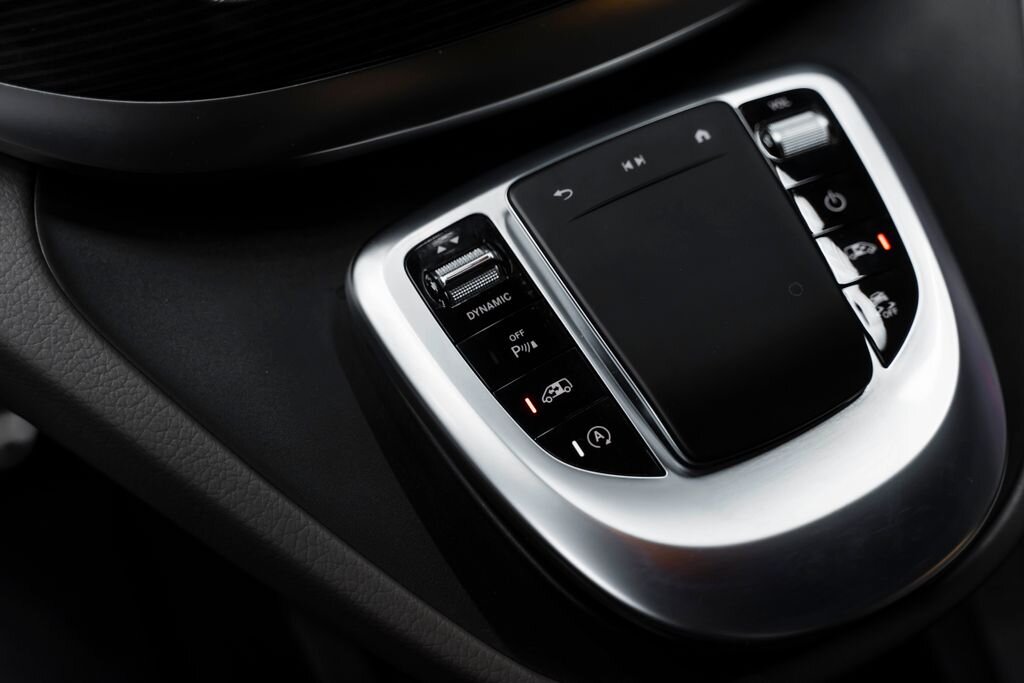 Mercedes-Benz Třídy V VAN-Minibus 2,0 l 174 kw