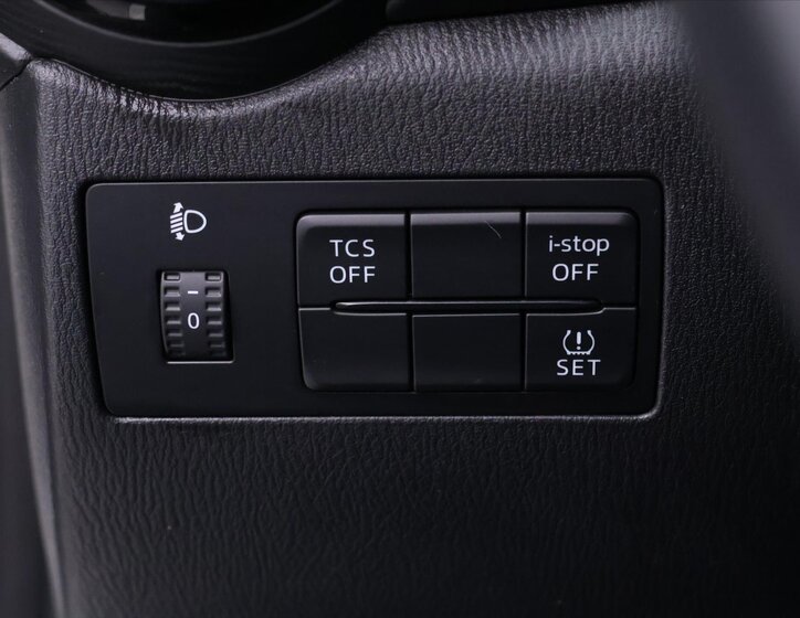 Mazda CX-3 SUV / Terénní 2,0 l 88 kw