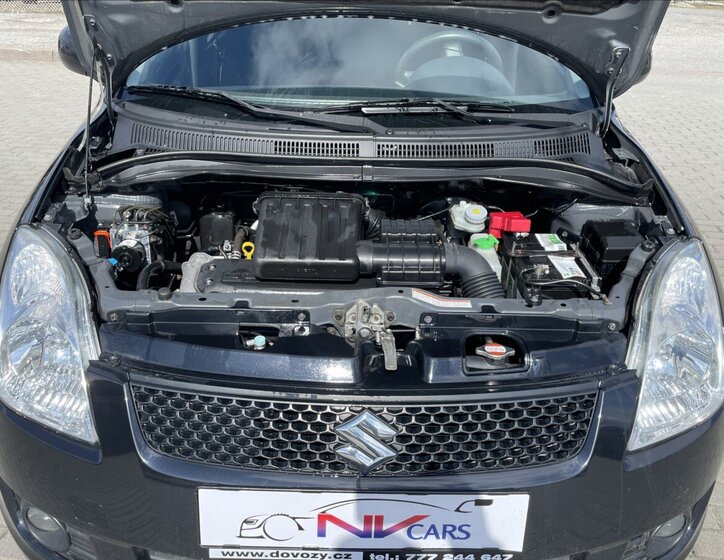 Suzuki Swift Hatchback 1,3 l 67 kw