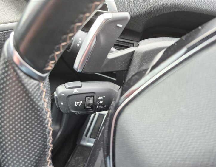 Peugeot 5008 MPV 1,6 l 133 kw