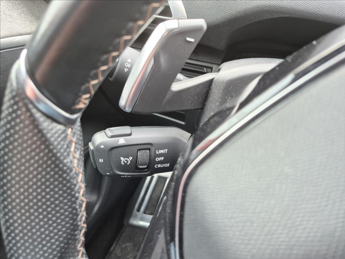 Peugeot 5008 MPV 1,6 l 133 kw