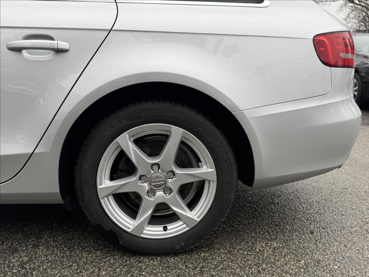 Audi A4 Kombi 2,0 l 125 kw