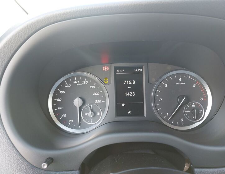 Mercedes-Benz Vito 16