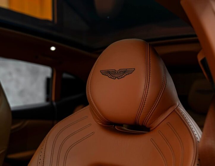 Aston Martin Ostatní SUV 4,0 l 405 kw