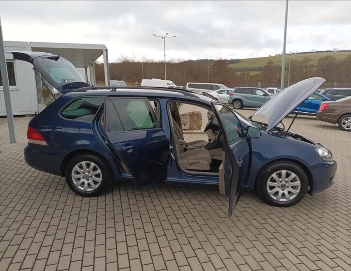 Volkswagen Golf Kombi 1,2 l 63 kw