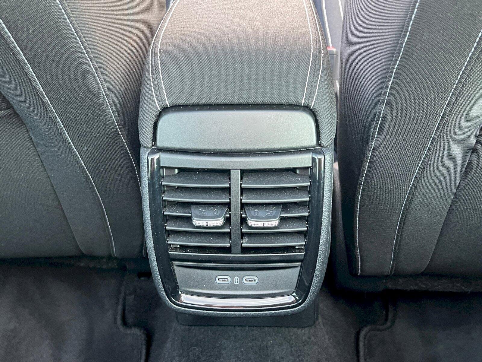 Škoda Scala Hatchback 1,0 l 85 kw